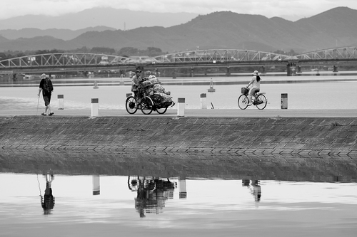 Nhiếp ảnh gia Nguyễn An Di - Street life The way to Vy Da